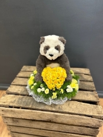 Posy with bear design